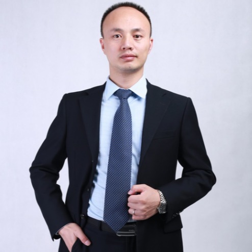 黄东兴